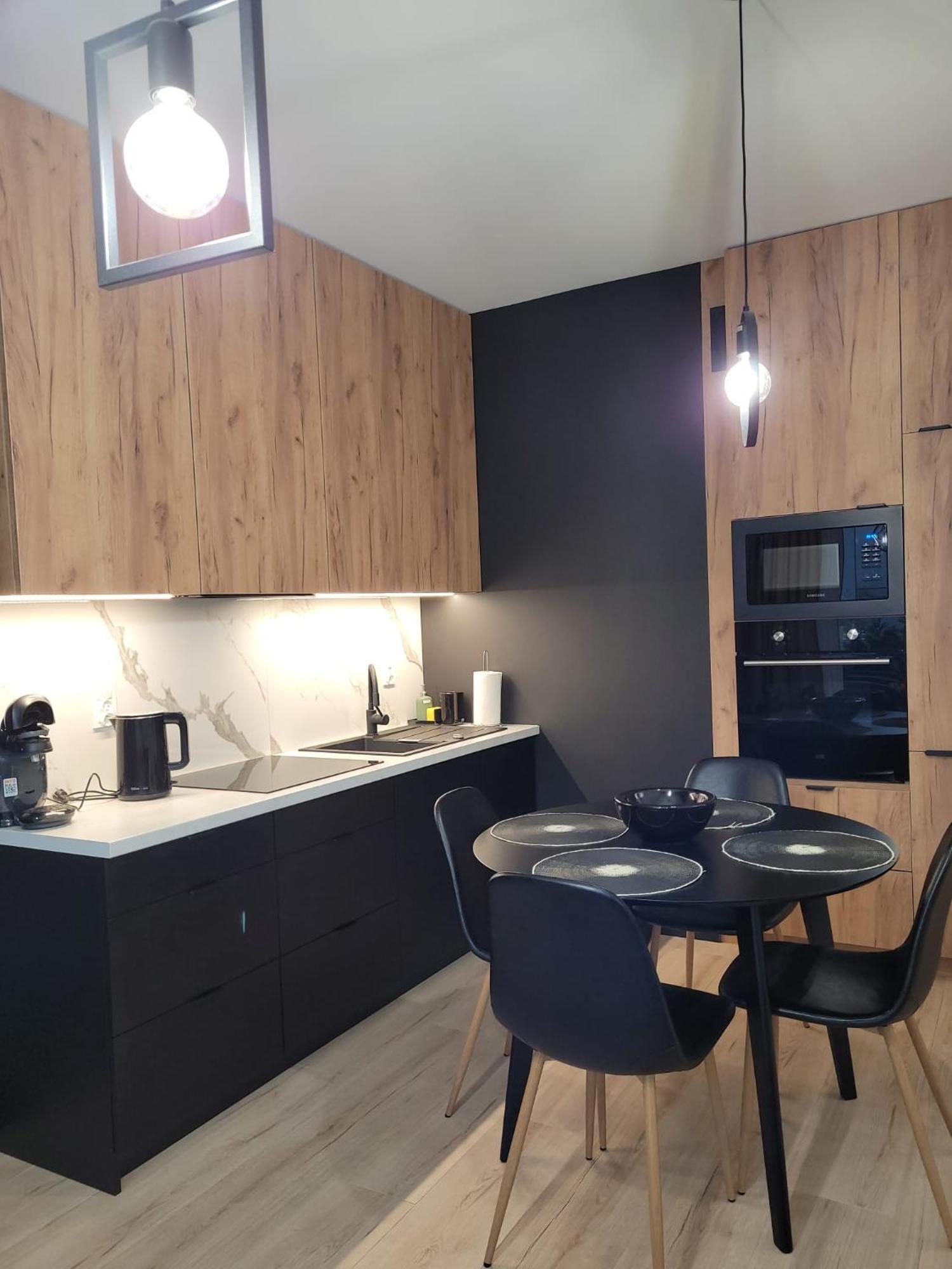 Apartament Przy Plazy W Redlowie กดิเนีย ภายนอก รูปภาพ
