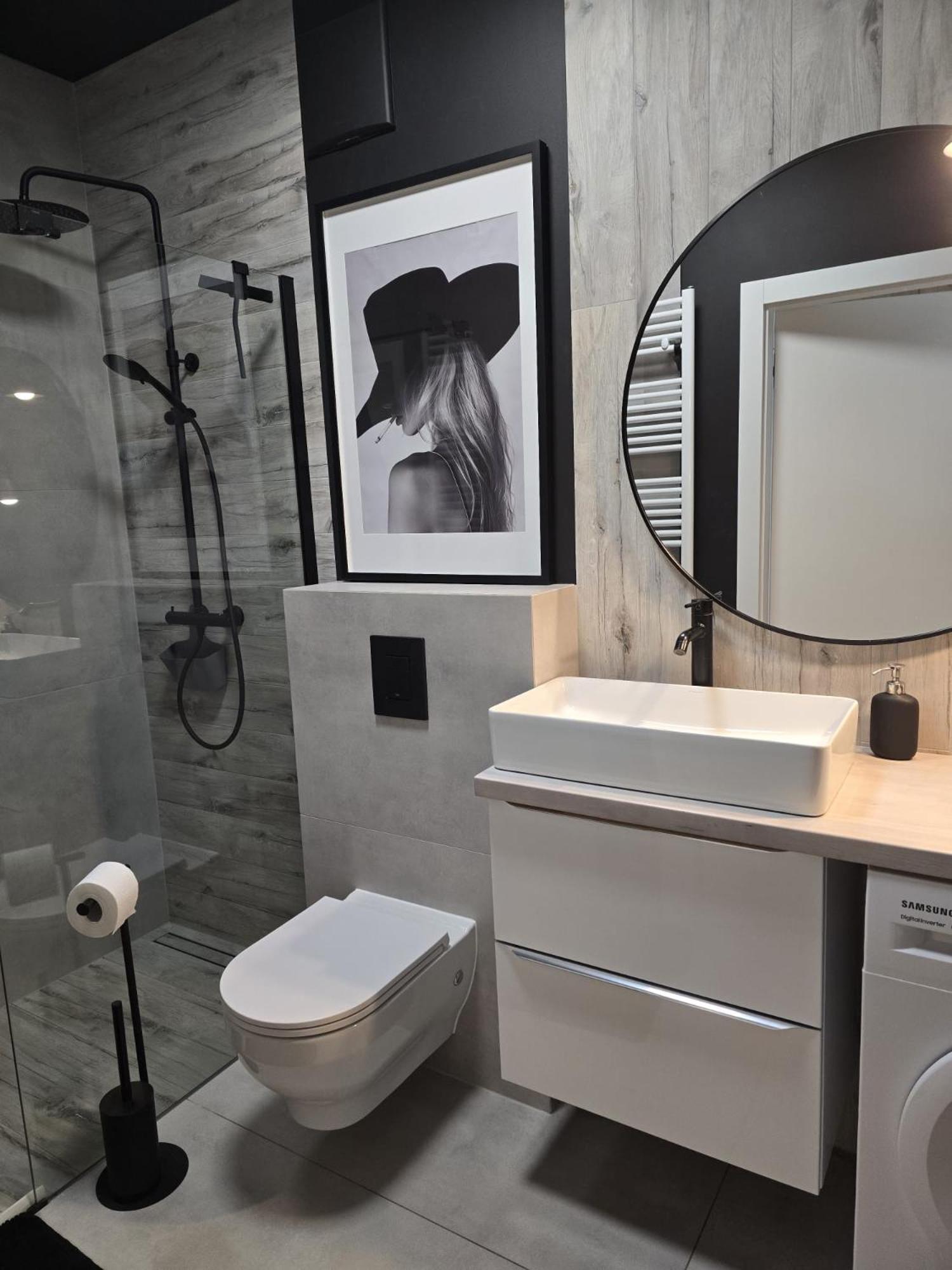 Apartament Przy Plazy W Redlowie กดิเนีย ภายนอก รูปภาพ